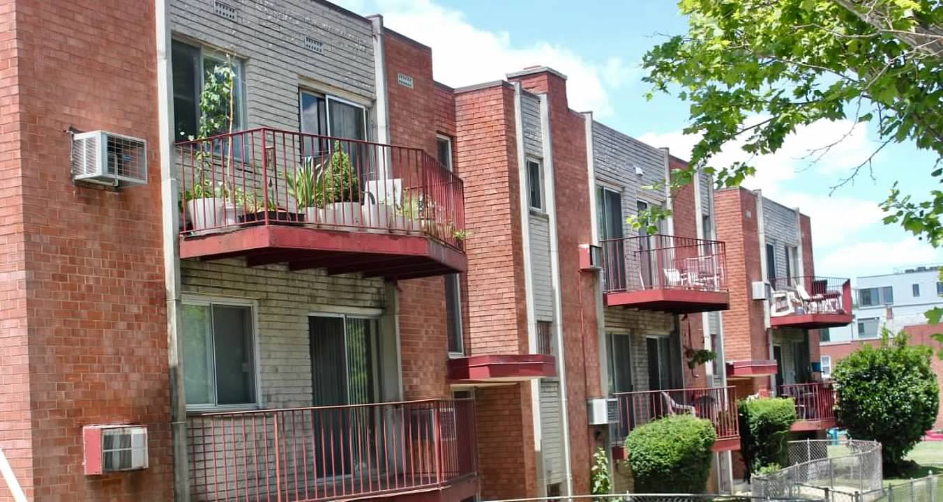 DC Green Bank Invests $1.59 Million in Energy-Efficient Improvements at Mi Casa Affordable Housing Developments